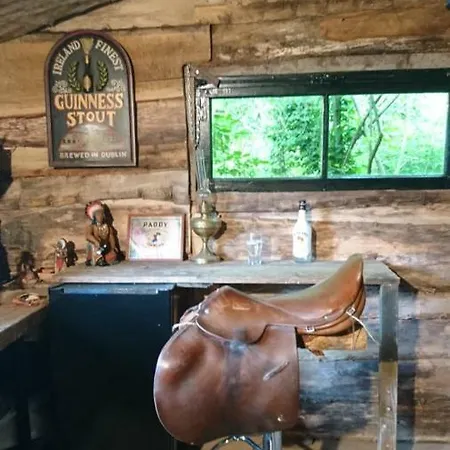 La Cabane Aux Loups Crépy-en-Valois Exterior foto