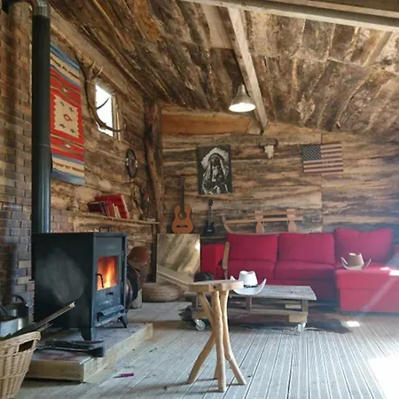 La Cabane Aux Loups Crépy-en-Valois Exterior foto